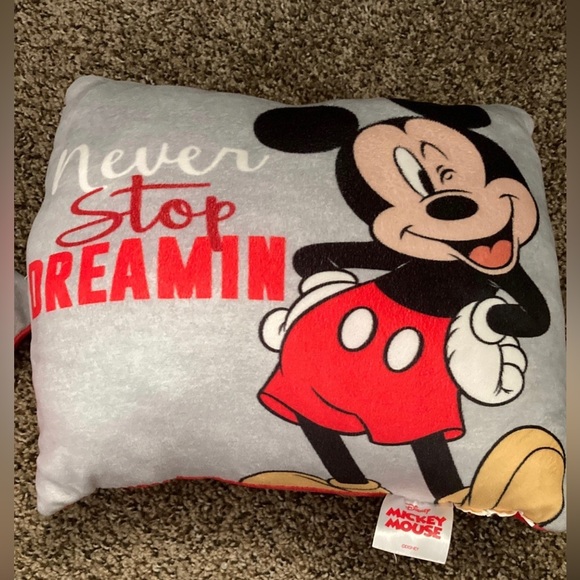 Lot of two Disney Mickey Mouse Pillows - Picture 2 of 5